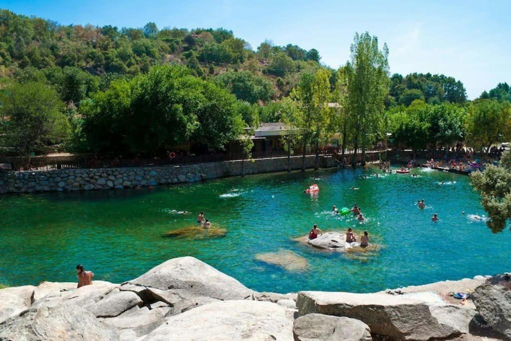 Casa Rural En Candeleda Con Piscina Y Un Maravilloso Jardin Buitenkant foto